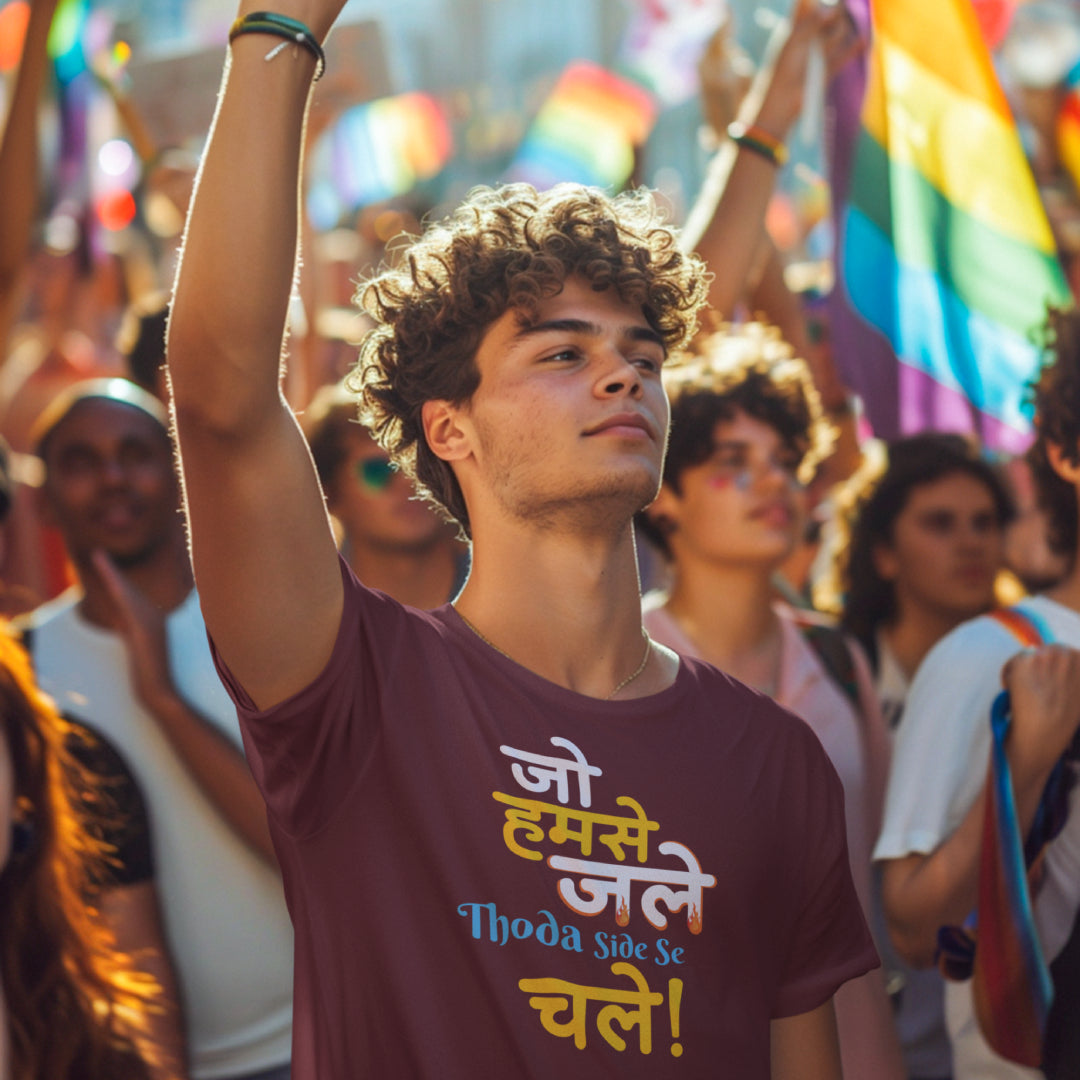 Jo humse jale thoda side se chale hindi quote Tshirt