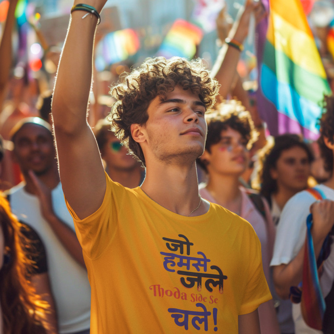 Jo humse jale thoda side se chale hindi quote Tshirt